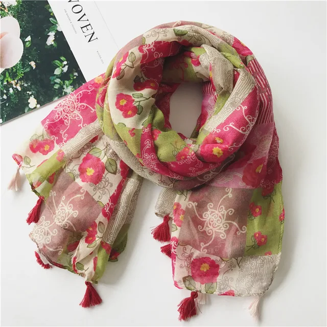 

Women Deer Pattern Gold Foiling Scarf Viscose Cotton Reindeer Foiled Shawl For X-MAS Christmas Gifts