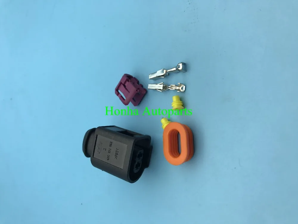 Free shipping 2 pcs automotive wiring harness connector 1J0973722 electrical plug 1J0 973 722