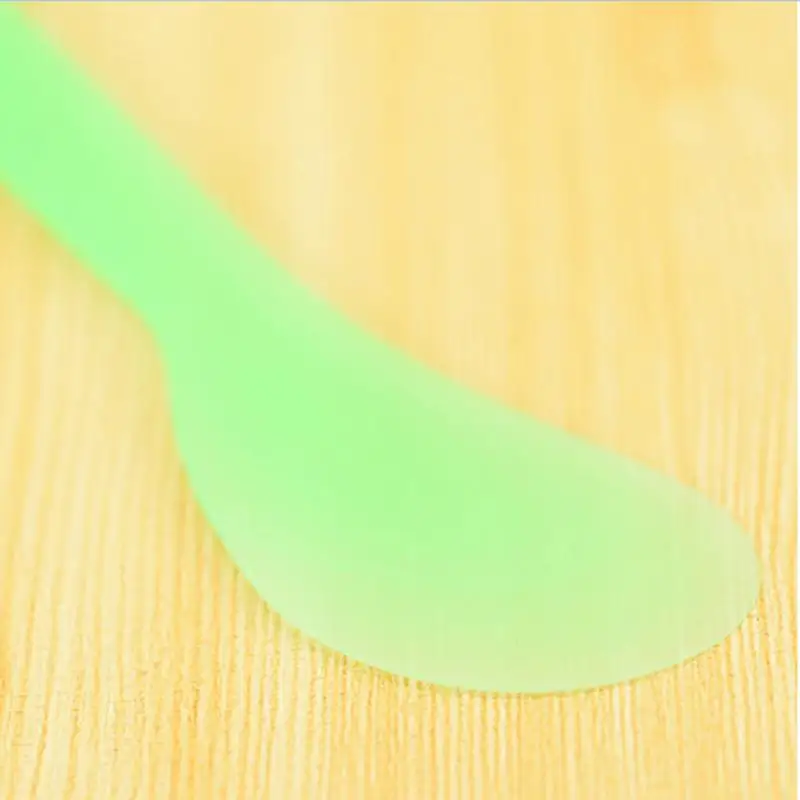 10 Pcs/lot Facial Mask Stick Cosmetic Spatula Scoop DIY Face Mask Spoon Beauty Makeup Sticks Mud Mixing Tools Color Random