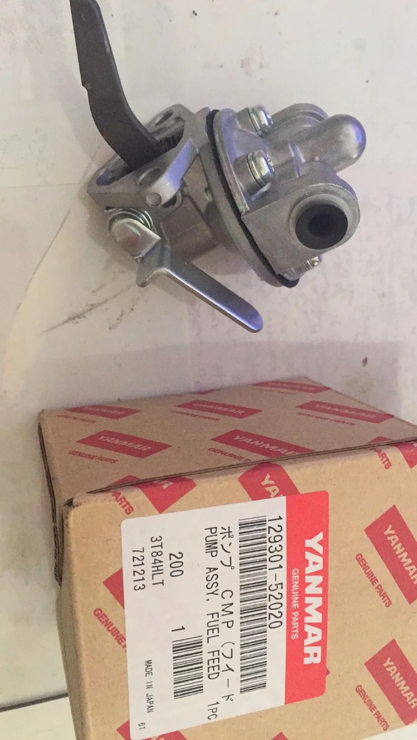 For Yanmar  engine 3T72  fuel pump