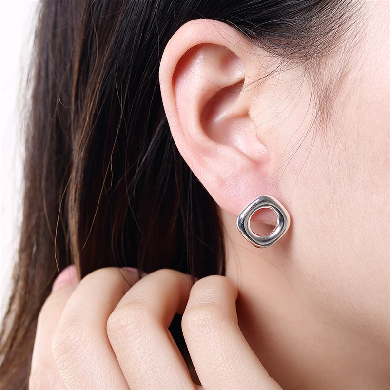 DOTEFFIL 925 Sterling Silver Square Round Stud Earrings For Woman Wedding Engagement Fashion Party Charm Jewelry