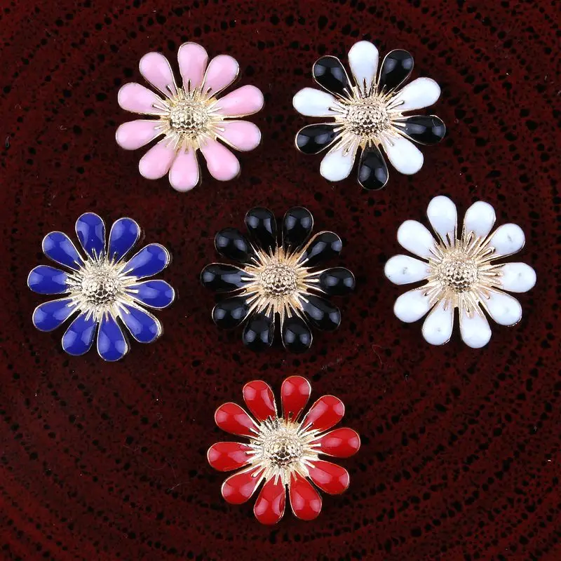 

120pcs/lot 18MM Metal Decorative Rhinestone Buttons for Wedding Embellishment Flatback Rose Flower Buttons for Hair Accessories