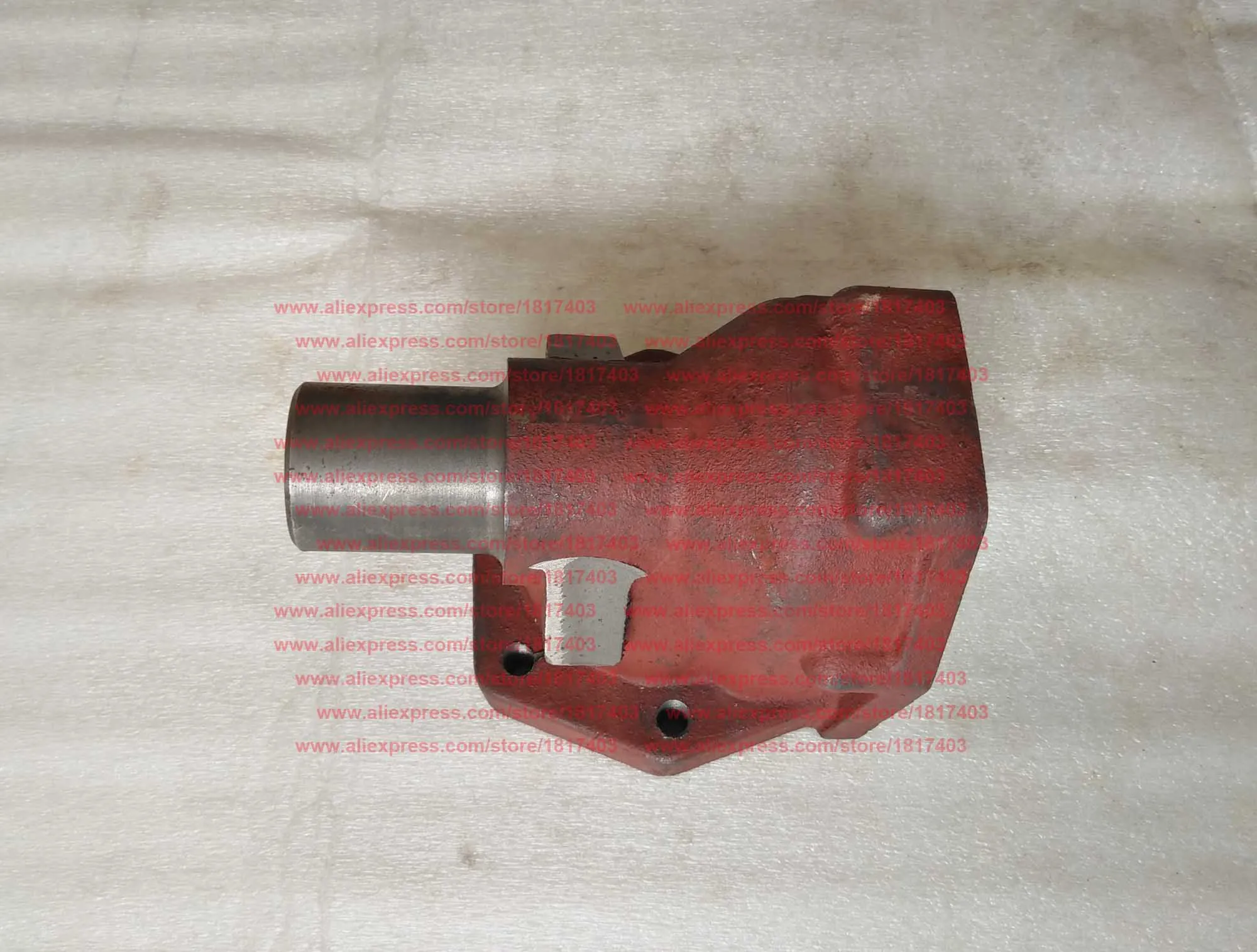 

304.31.108-3 Upright Shaft Housing, DONGFENG / EAST WIND / Midway / Taskmaster Tractor Parts, 25-40HP, DF254, DF304, DF354, 404