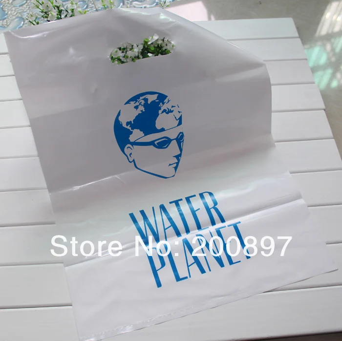 

Custom print shopping polybag punch handle clothes or cosmetics gift bag white or black single color logo 500pcs min order