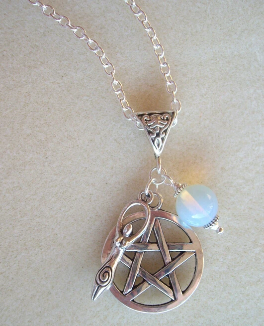 Fashion Vintage Pentagram Earth Goddess Moonstone Charms Pendants Necklace Pagan Witch Spiritual protection DIY Jewelry