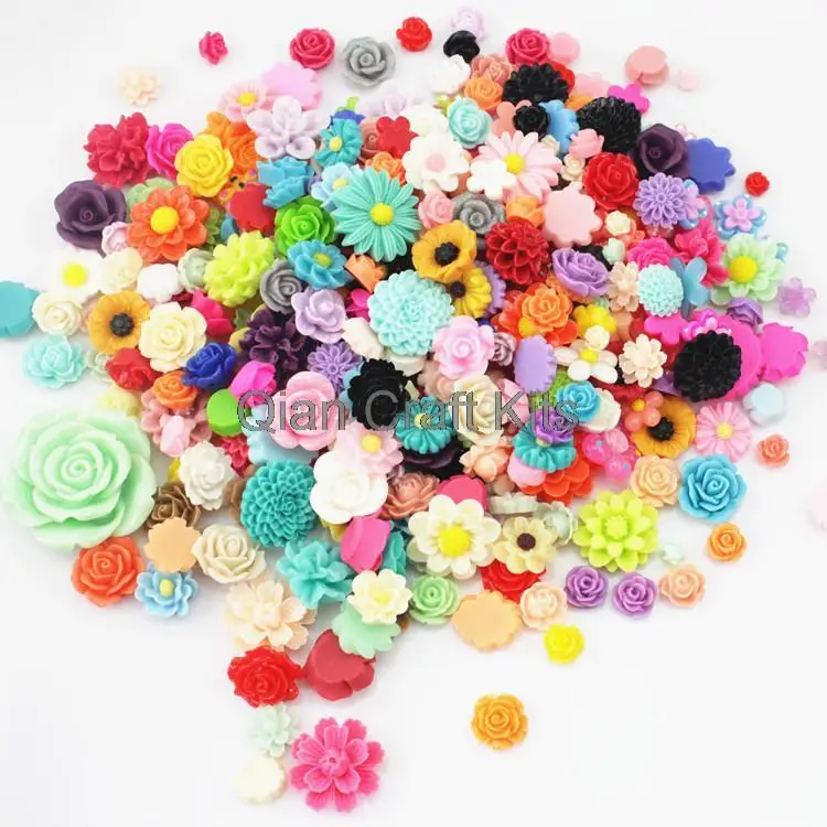 200pcs resin flower cabochon mix wholesale lot of mixed sizes and styles to make earrings, rings, and hairpins 10mm-30mm