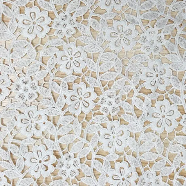 2yards 2019 Latest High Quality African Cord Lace Fabric Water Soluble White Nigerian Guipure Wedding Dress African Lace Fabric