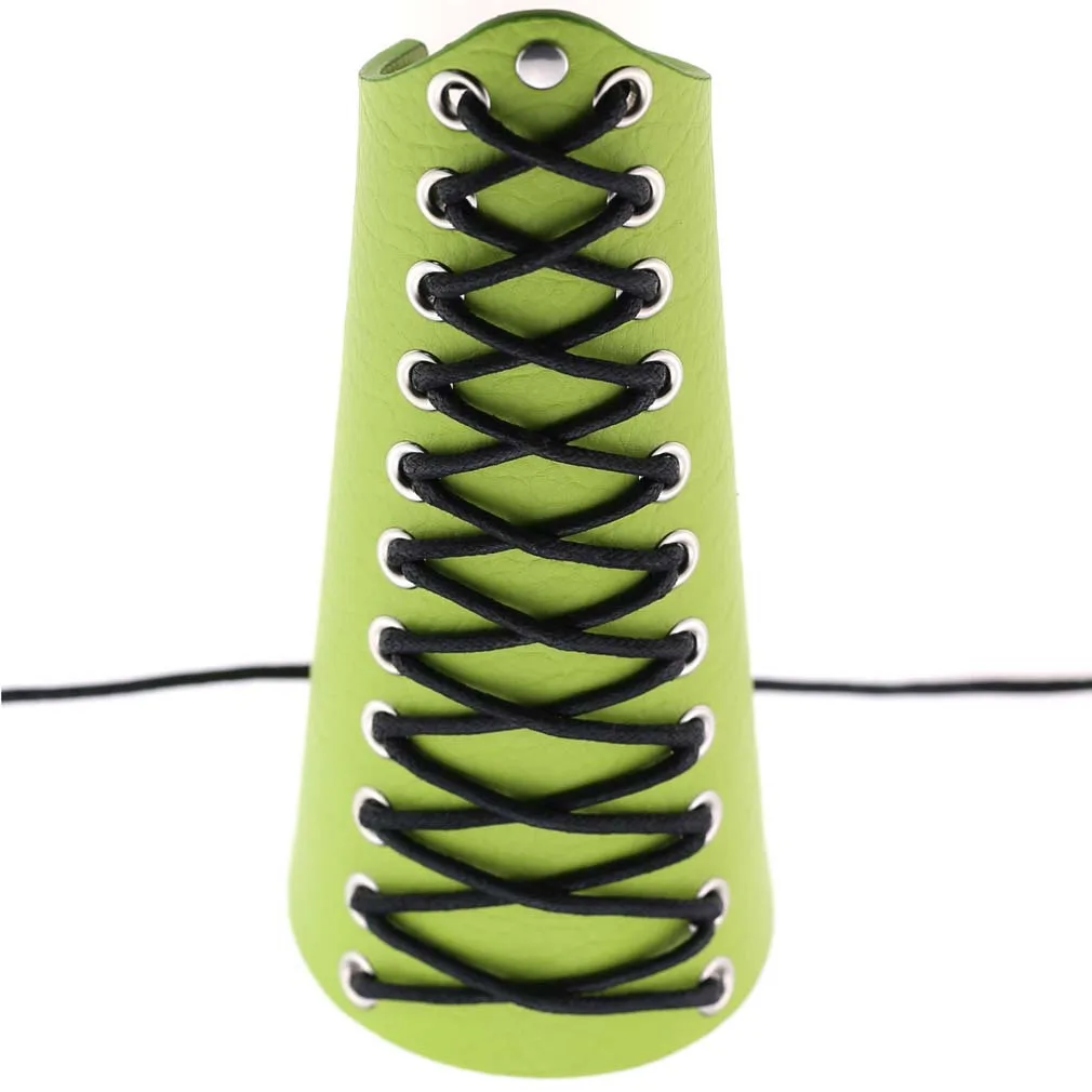 Medieval Armor Handschuhe Breiten Bündchen Armschienen Männer Steampunk Krieger Gauntlet Renaissance Ritter Templer Leder Spitze-up Armband