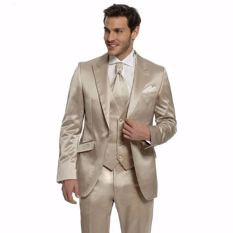 

Custom Made Groomsmen Peak Lapel Groom Tuxedos Shiny Champagne Men Suits Wedding Best Man Blazer (Jacket+Pants+Tie+Vest) B967