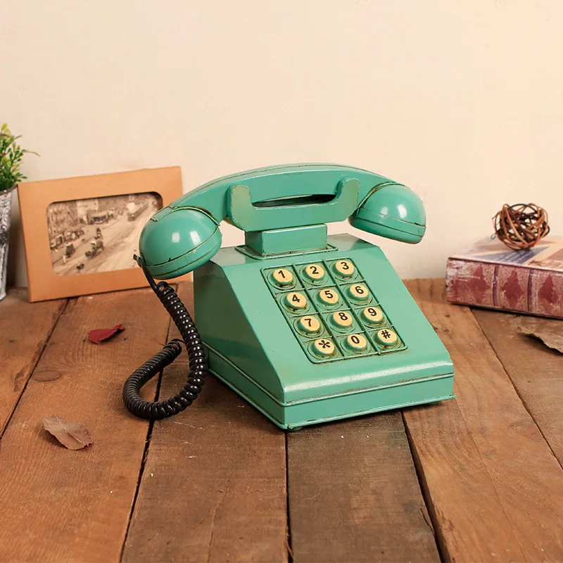 Retro Telephone Model Living Room Decoration Creative Home Furnishing Iron Phone Piggy Bank Saving Pot Gifts Presents Props