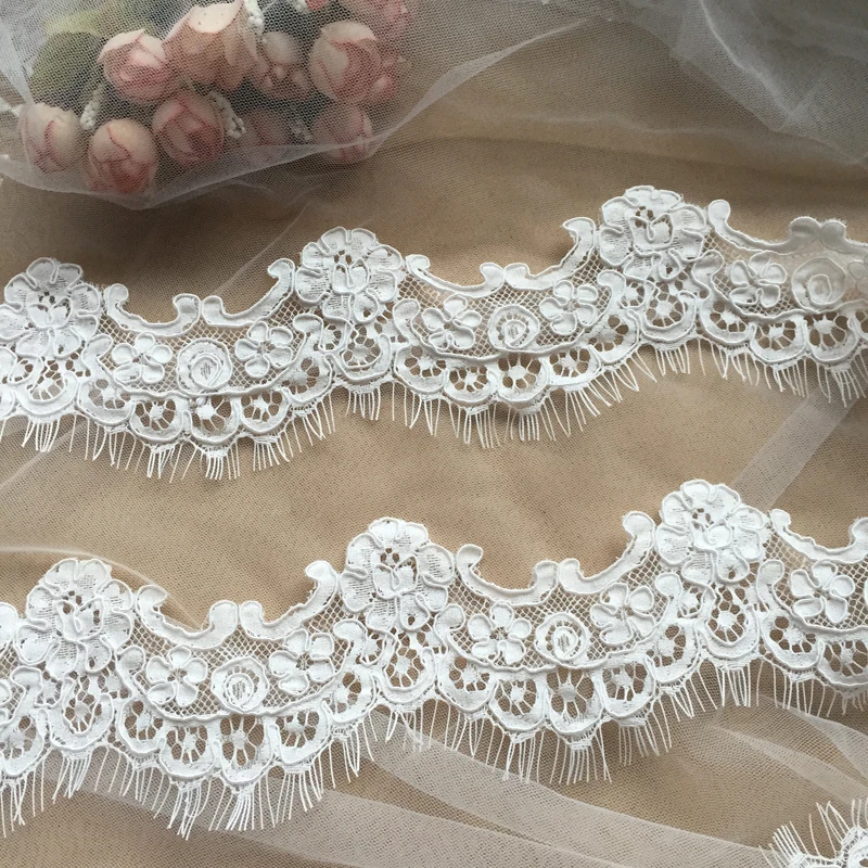 3 Yards/Lot Off White Bridal Veil Alencon Lace Trim , Floral Embroidery Chic Blossom Lace Fabric Trim for Wedding Accessory