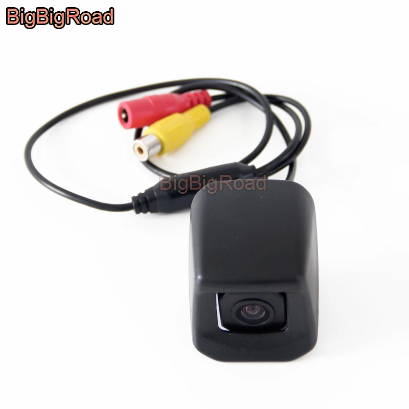 

BigBigRoad Car Rear View Camera For Toyota Hilux AN120 AN130 2010 2011 2012 2013 2014 2015 2016 2017 2018 OEM Origina Hole Cam