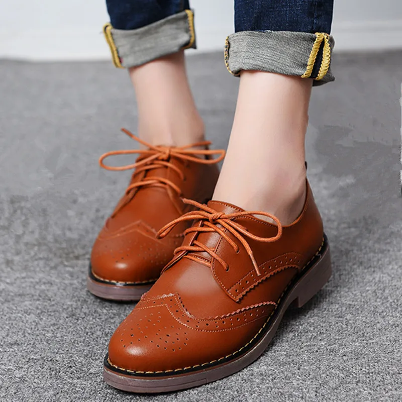 Woman Brogue Shoes Woman Platform Oxford Shoes Flats British Style Vintage Cut-Outs Flat Casual Women Shoes Oxford Shoes Retro