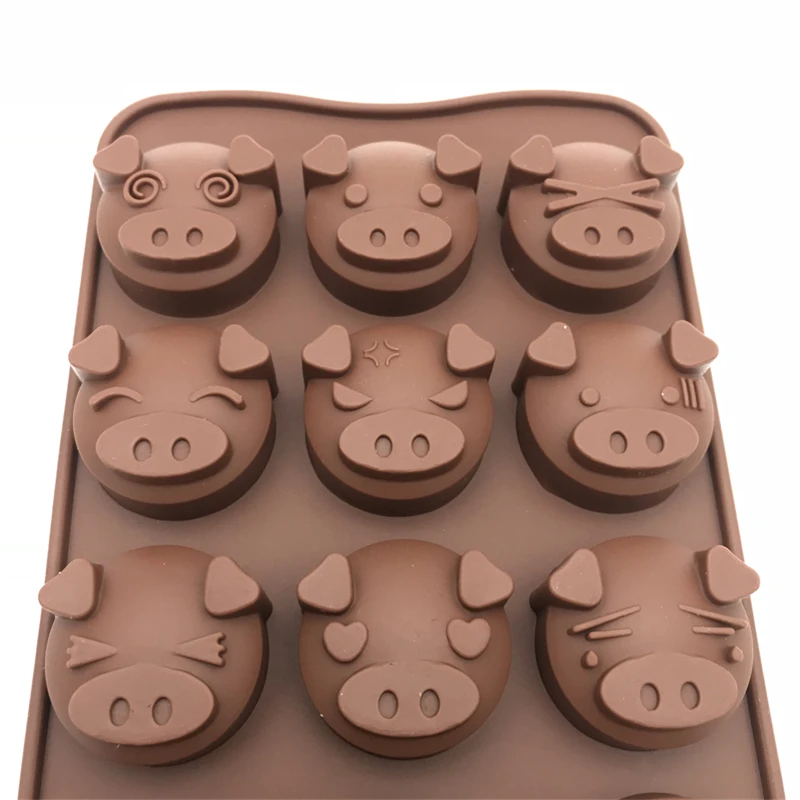 Aomily 15 Holes Funny Pig Shaped Silicone Soap Candy Fondant Chocolate Kitchen Mould Silicone Chocolate Cookies Cake DIY Mold