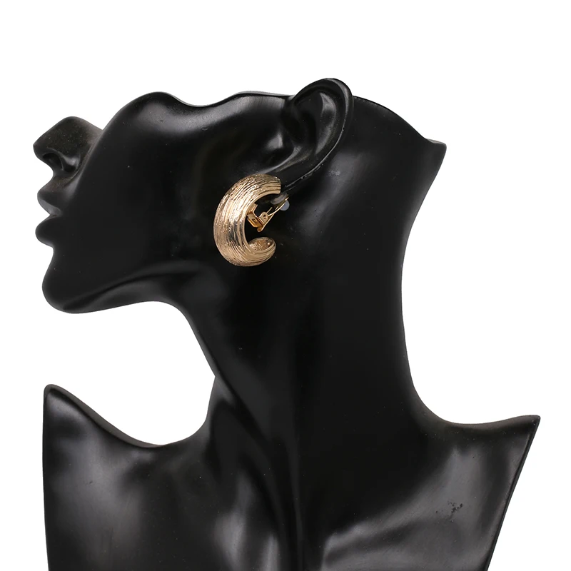 

Новые дизайнерские металлические серьги-кольца, высококачественные классические украшения, аксессуары для женщин, оптовая продажа