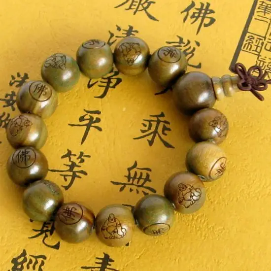 Zhai TZ bracelets Agate Bracelet Green Wood mahogany wood carved wooden statues of Guanyin and 15mm