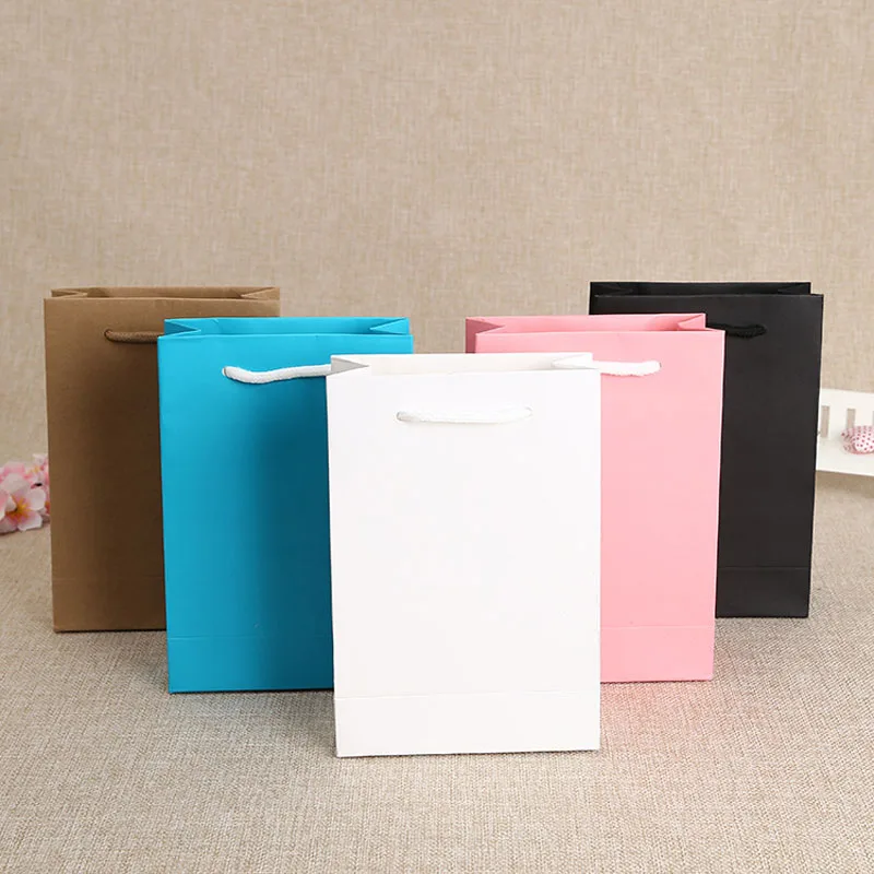 

500PCS/Lot Wedding Gift Bag 19X13X6cm Kraft Paper With Handle Birthday Party Christmas New Year Shopping Package Bags ZA3942