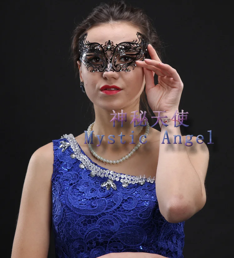 New Party Masquerade Glamorous Mask Halloween Carnival Black High Quality Metal Mask 1pcs