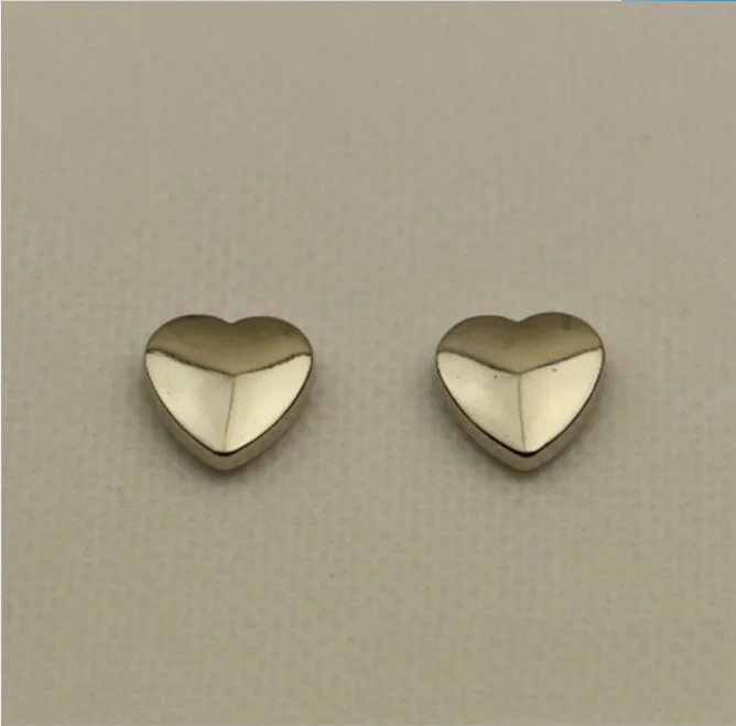 (50 PCS/lot) manufacturers wholesale handbags metal accessories love heart-shaped nails arc surface screws