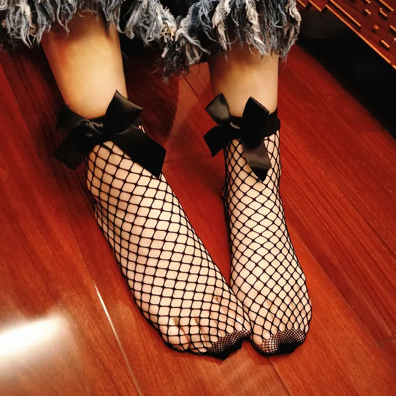 Streetwear Women\'s Harajuku Black Breathable Bow knot Fishnet Socks.Sexy Hollow out Mesh Nets Socks Ladies Girl 1pair=2pcs WS101
