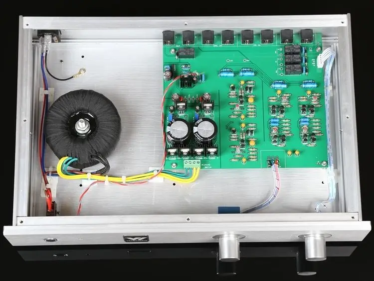 الانتهاء C5 ايفي ستيريو المضخم قاعدة على نعيم 152 Preamp دعم 3 طريقة إدخال