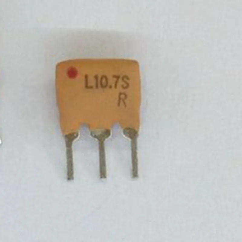 10PCS/LOT  LT10.7MS2A10 10.7M 3P 10.7MHZ L10.7S Ceramic Resonators DIP-3 Ceramic filters