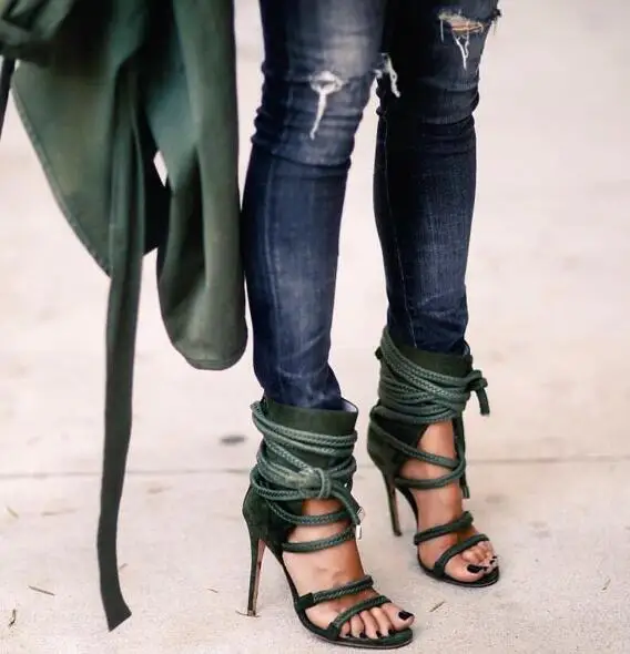 Sandalias de piel de ante verde militar para mujer, zapatos de vestir con tiras trenzadas, con cordones, tacones altos, estilo recortado