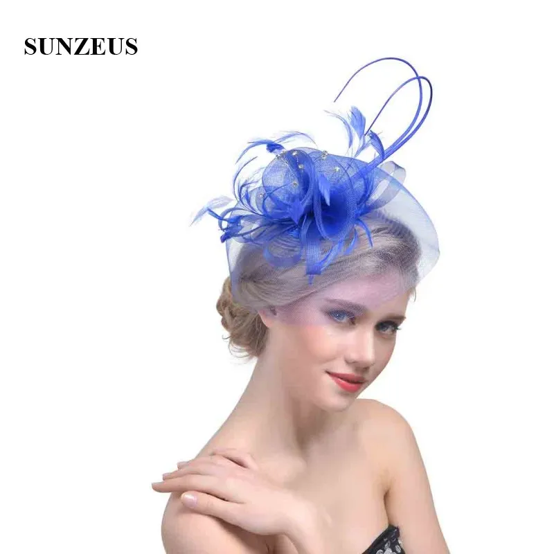 Weichen Tüll Gesicht Schleier Federn Fascinator Hüte für Braut Weiße Handgemachte Blumen mit Perlen Hochzeit Haar Zubehör SH29