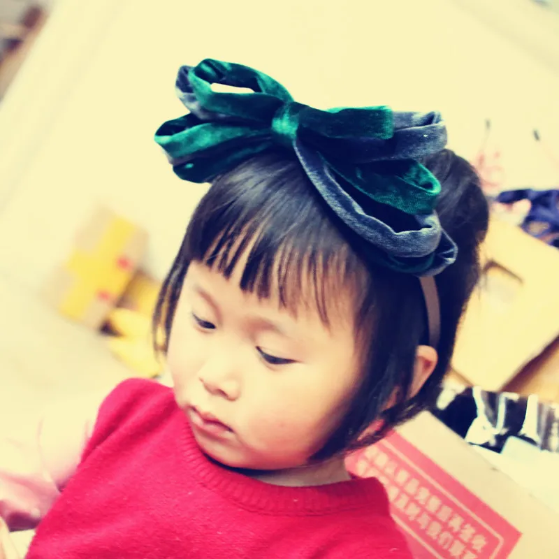 

Новая мода, насыщенная бархатная повязка для волос с большим бантом, детские модные аксессуары для волос, повязка на голову для девочек