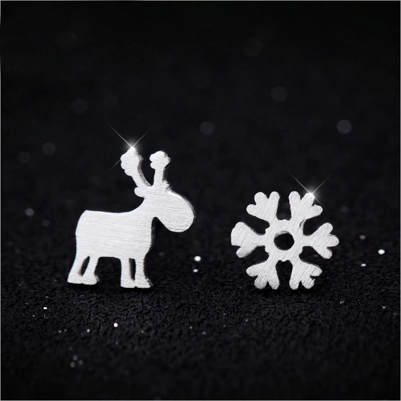 MloveAcc Fashion Tiny Cute 925 Sterling Silver Snowflake Mini Elk Deer reindeer Stud Earrings Girl Christmas Brincos Jewelry