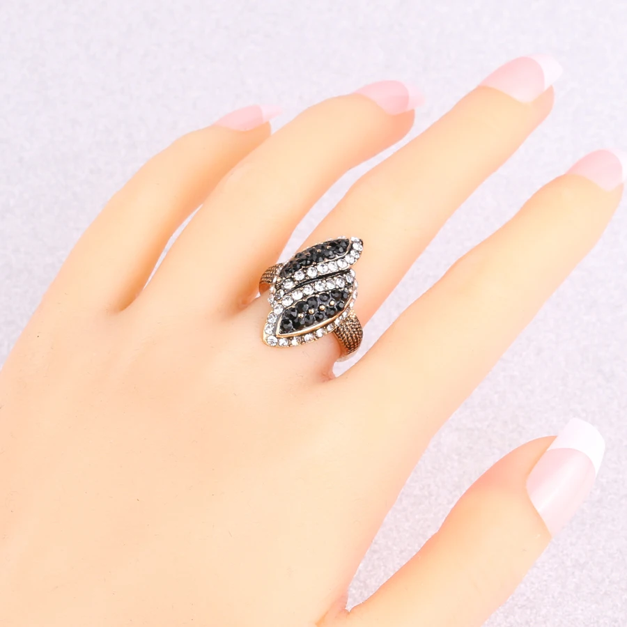 Kinel Luxury Black And White Crystal Rings For Women Color Antique Gold Fashion Vintage Wedding Ring Party Gift