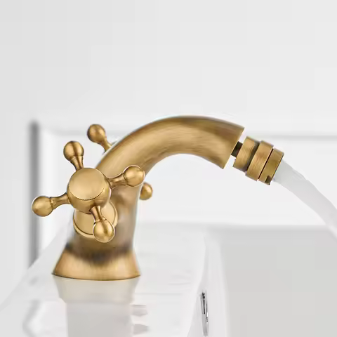 G1/2 Antique Bidet Faucet Two Ceramic Swivel Handles Water Bathroom Sink Brass Single Hole Deck Mounted Water Mixer Tap 7313