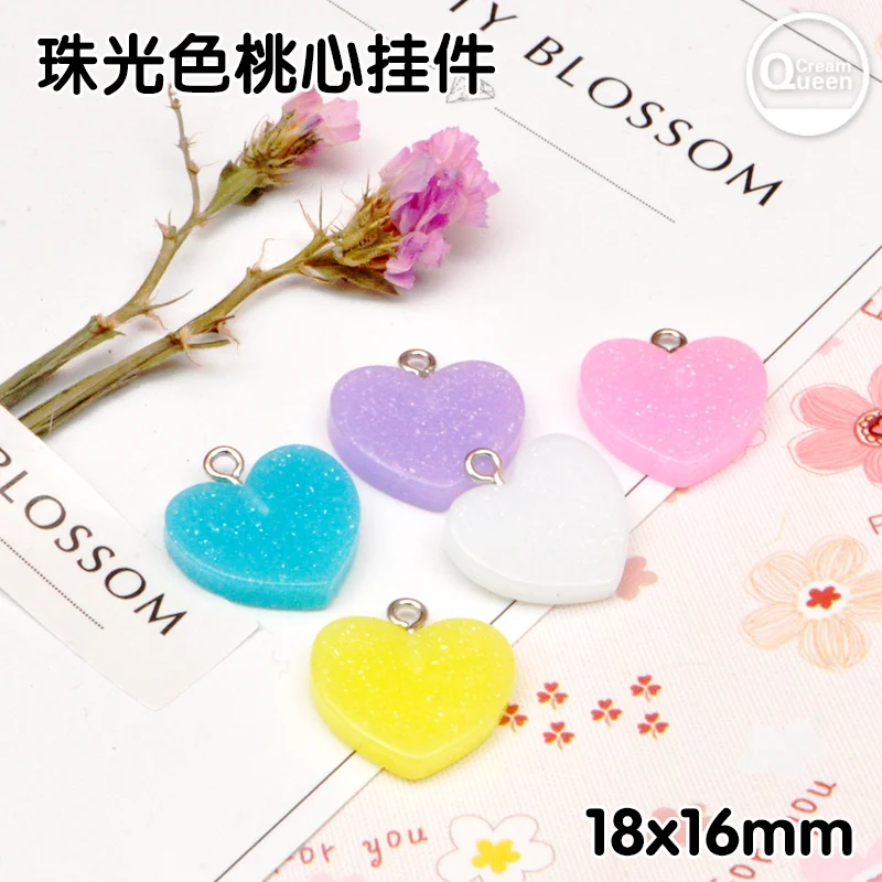 20pcs resin glitter heart necklace charms very cute keychain pendant  necklace pendant for DIY decoration