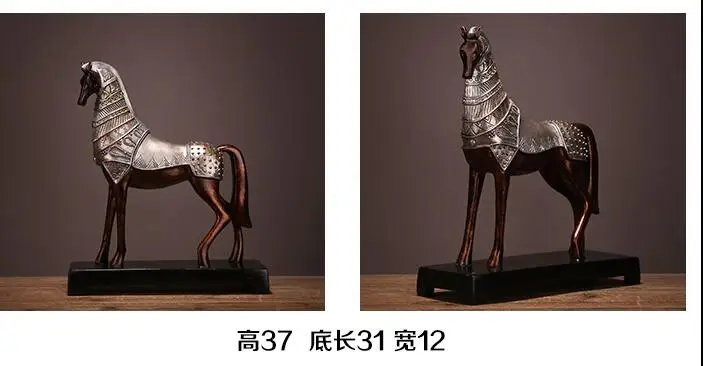 Resin-horse jixiang furnishing the living room of the study office of the office of the success of the creative decoration..038