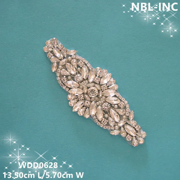 (30 pieces) Wholesale hand beaded silver clear crystal rhinestone applique for dresses DIY iron on WDD0628