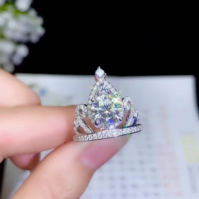 fashion crown style flashing moissanite gemstone ring for women jewelry real 925 silver round gem shiny better than diamond gift