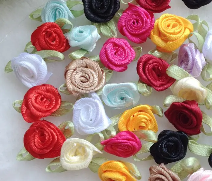 100pcs/lot Satin Ribbon Roses Flower heads Handmade DIY Fabric Flowers for Scrapbooking Wedding Party Craft Decoration