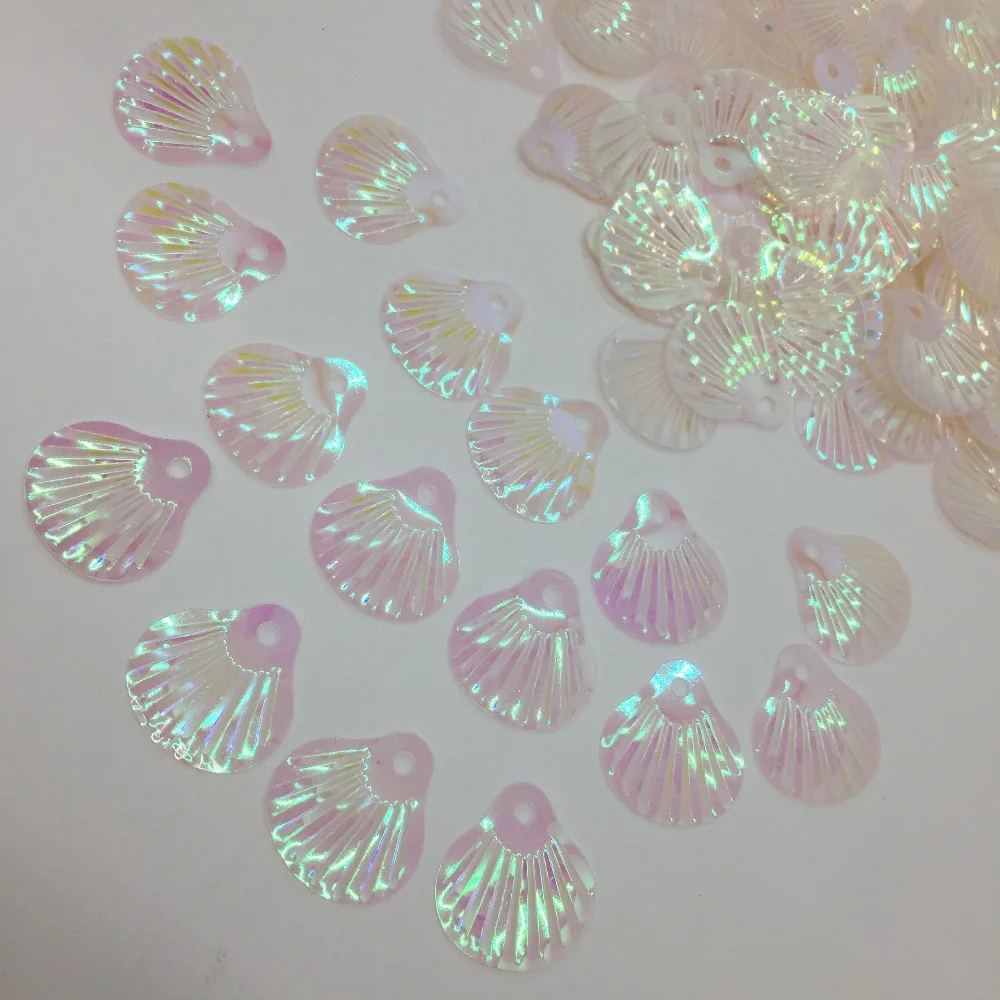 50g 24mm Big Shell Loose PVC Sequins for Crafts Children Sewing DIY Dress Clothing Accessories Transparent White AB Confetti