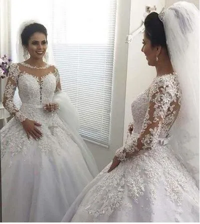 Vestido de novia de manga larga, traje de princesa con Apliques de encaje y cuentas para boda