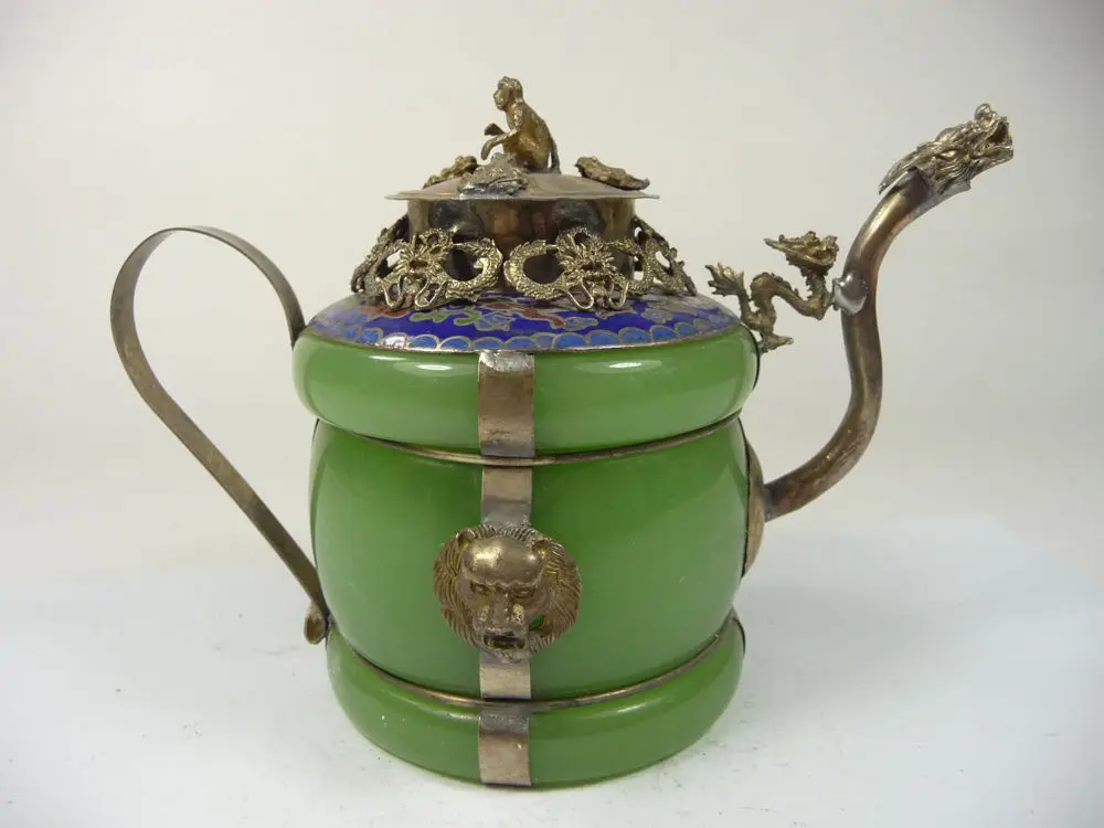 Collectible old china handwork superb jade teapot armored dragon lion monkey lid decoration metal handicraft