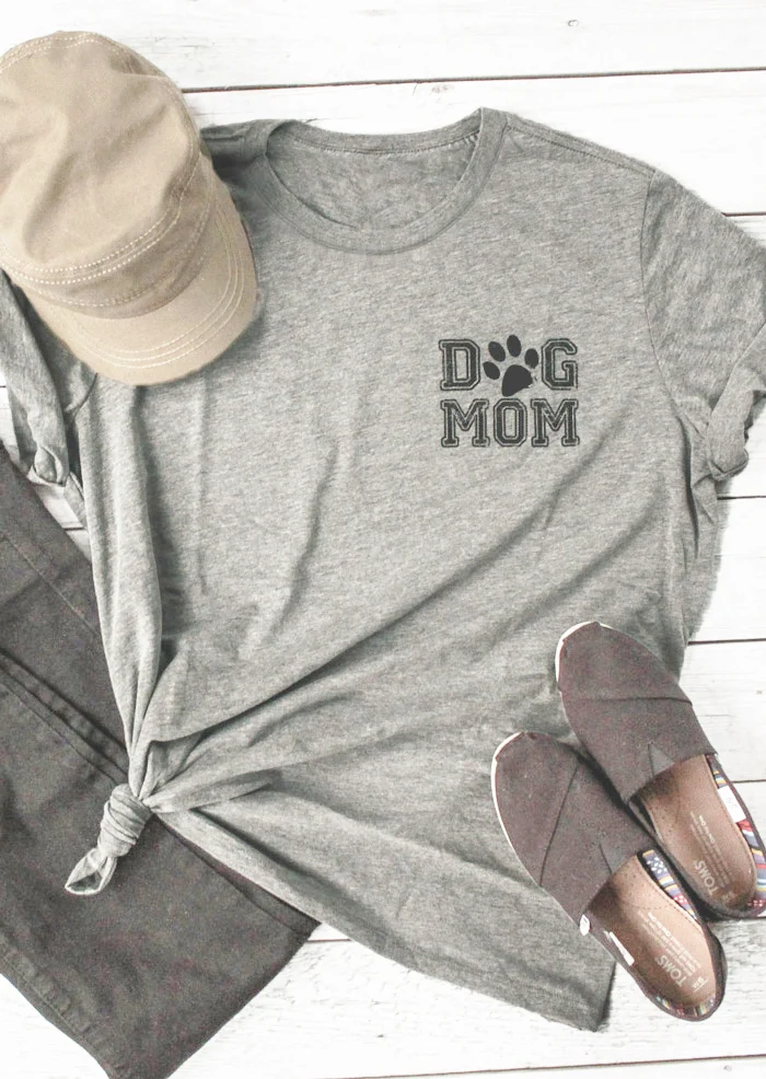 

Dog Mom Paw Girl Gift T-Shirt Gray Fashion Clothing Mothers Day Teed Dog Lover Aesthetic Slogan Grunge Paw Printed Camisetas