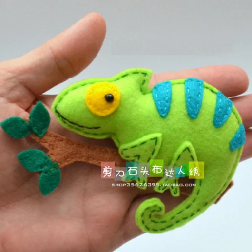 Small animal doll Felt kit Non-woven cloth Craft DIY Sewing set Felt Handwork Material DIY needlework supplies image 6
