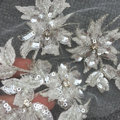 

Разноцветные работы, расшитые бисером и бриллиантами, кружевные цветы, вышитые детали, свадебное платье «сделай сам», аксессуары для танцевальной одежды