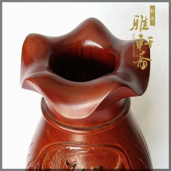 Rosewood rosewood crafts vase vase ornaments jewelry Home Furnishing Longfeng 30 cm