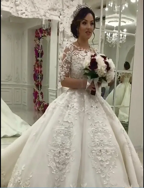 Vestido De princesa árabe Vintage para boda, traje De boda musulmán De media manga con encaje y perlas De lujo, 2020