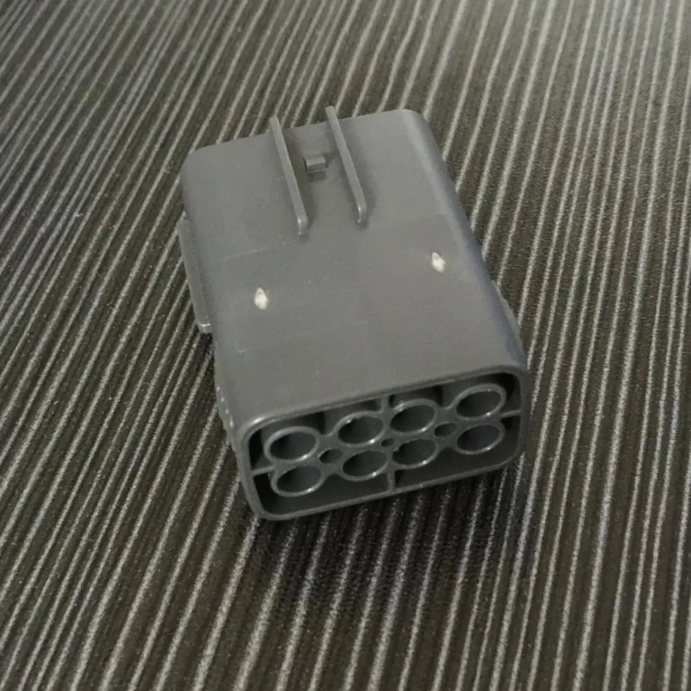 

8-контактная электрическая автоматическая розетка PBT Sumitomo 6195-0054