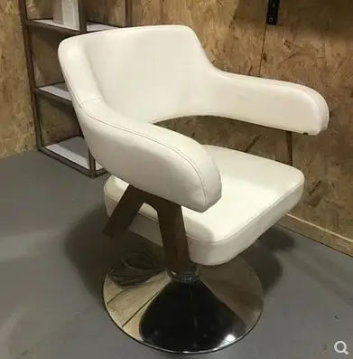 Simple barber chair hair salon special cut hair chair hairdressing shop hair chair European style modern style chair.