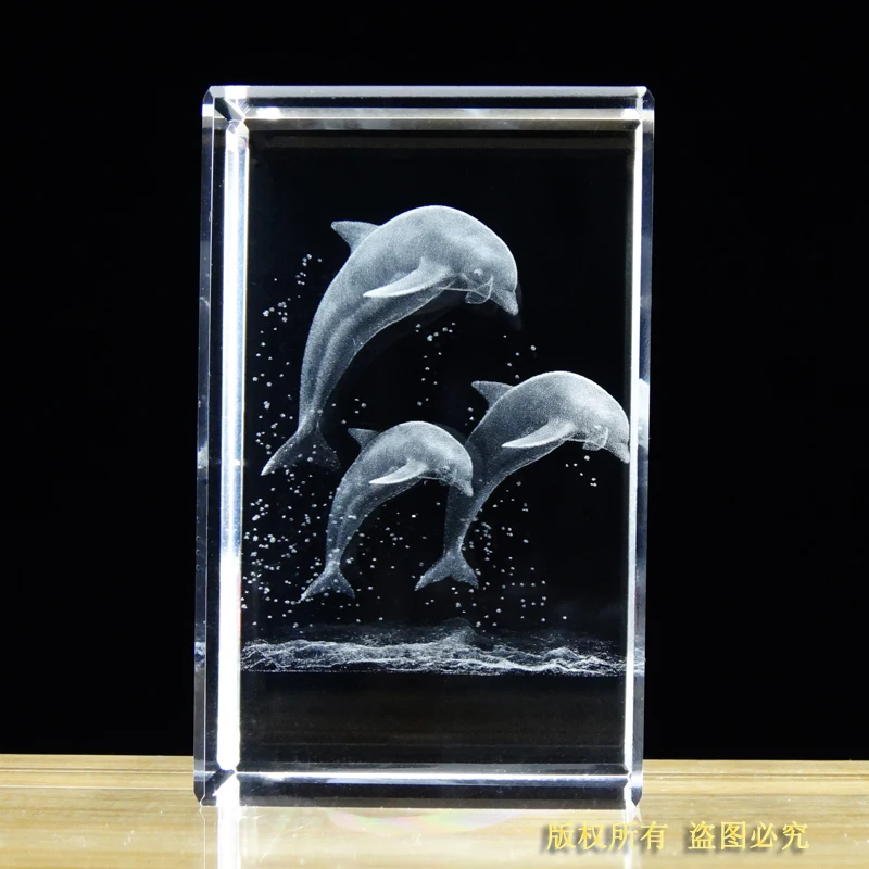 

Top Quality Optical Crystal Cubes Laser Ocean Animal Christmas Gift Glass Paperweight Three-Dimensional Carving Dolphins 5*5*8cm