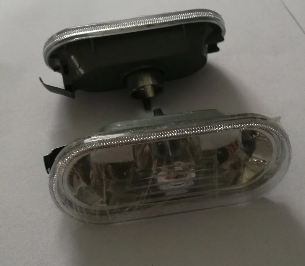 2pcs/set  Clear Lens Turn Signal Side Marker Housing For V-W Golf Bora MK4 Passat B5