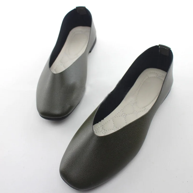 2023 New Spring Summer Shoes Woman Soft PU Leather Shallow Mouth Slip On Women Shoes Plus Size Solid Women Flats WSH2442